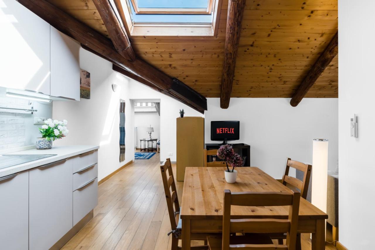 Apartment Liberty House - Vicina Fermate Bus E Treno Per Torino Chieri